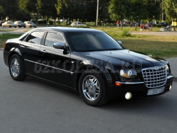 Chrysler 300C (Черный)