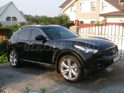 Infiniti FX37 (Черный)